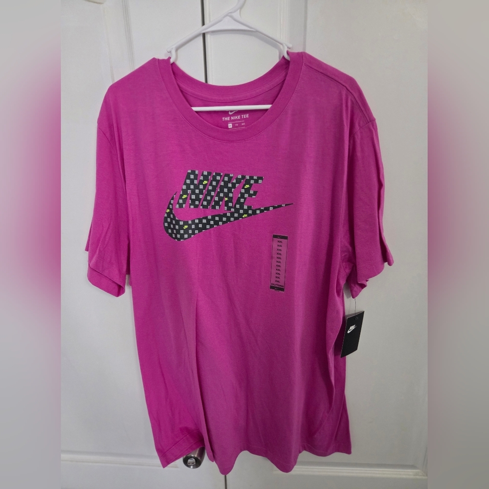 Nike Xxl T Shirt (NWT)